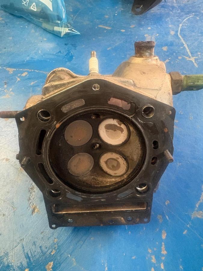 Culata completa MP3 500 doble bujia Piaggio