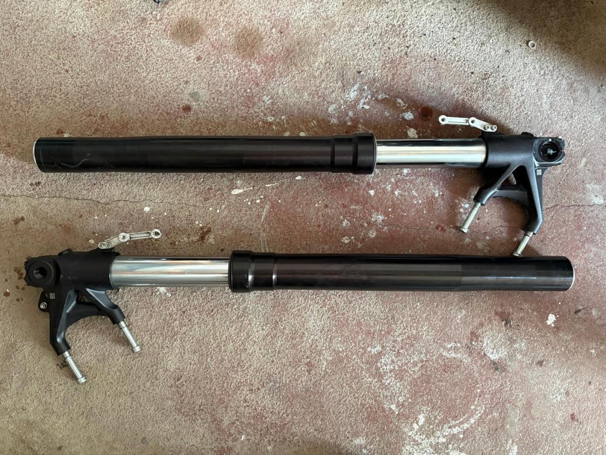 Barras horquilla TRK 502 Benelli