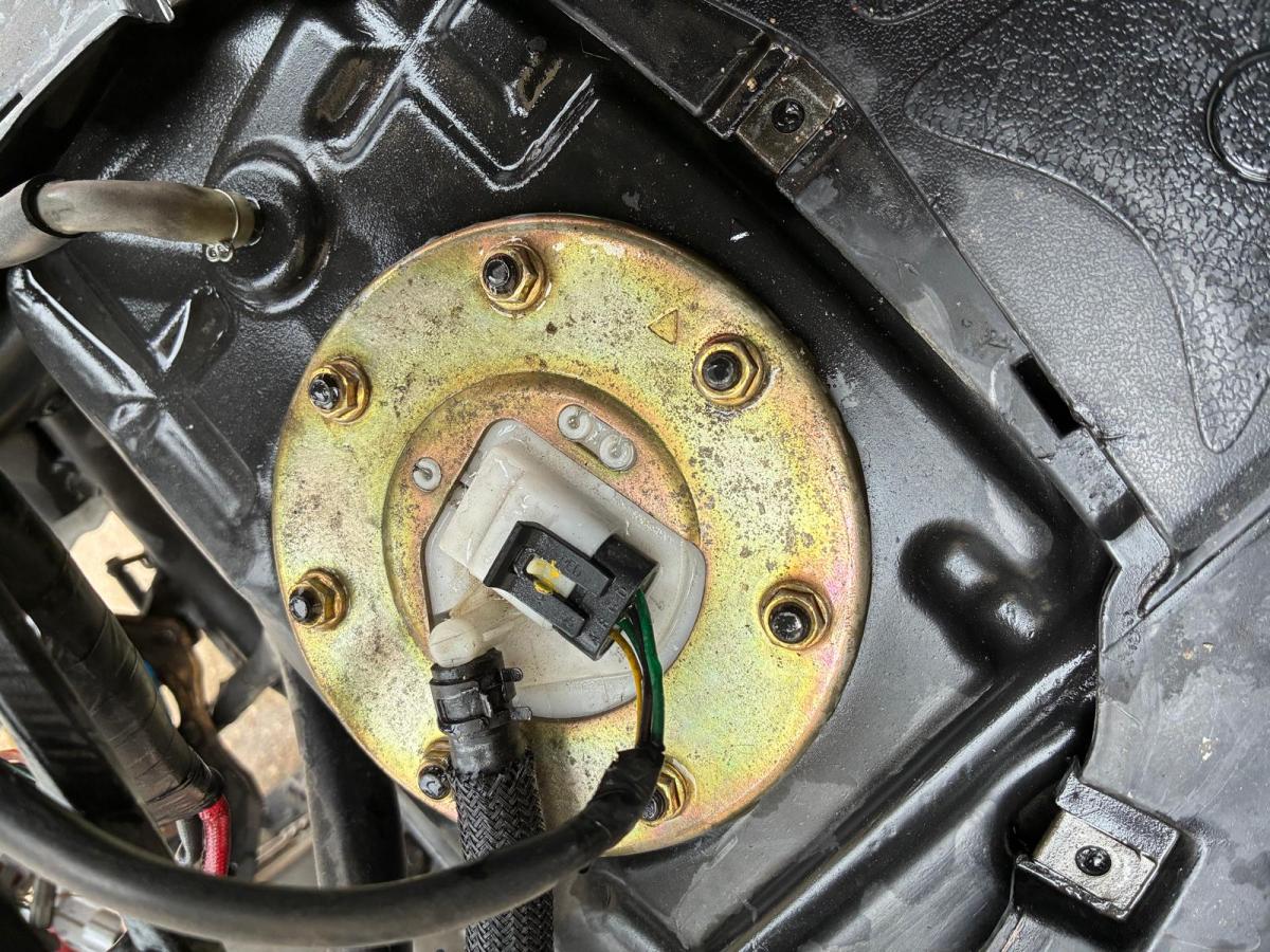 Bomba gasolina Daelim S3 125