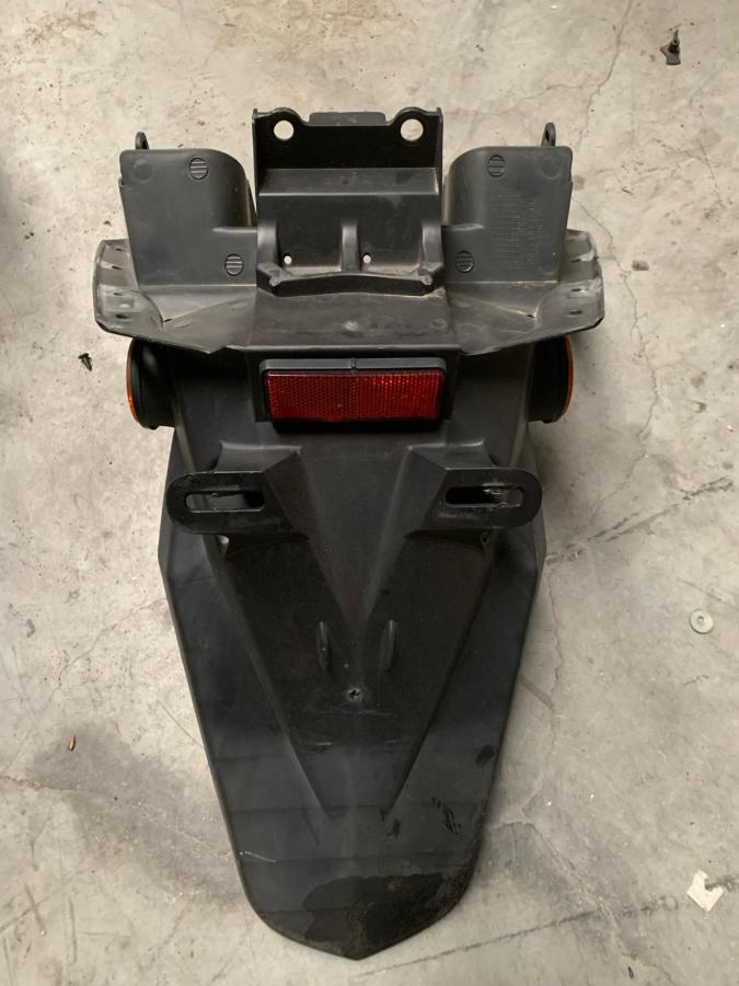 Portamatrículas Yamaha NMax 125 2015-2020 (GPD125-A 2DS)
