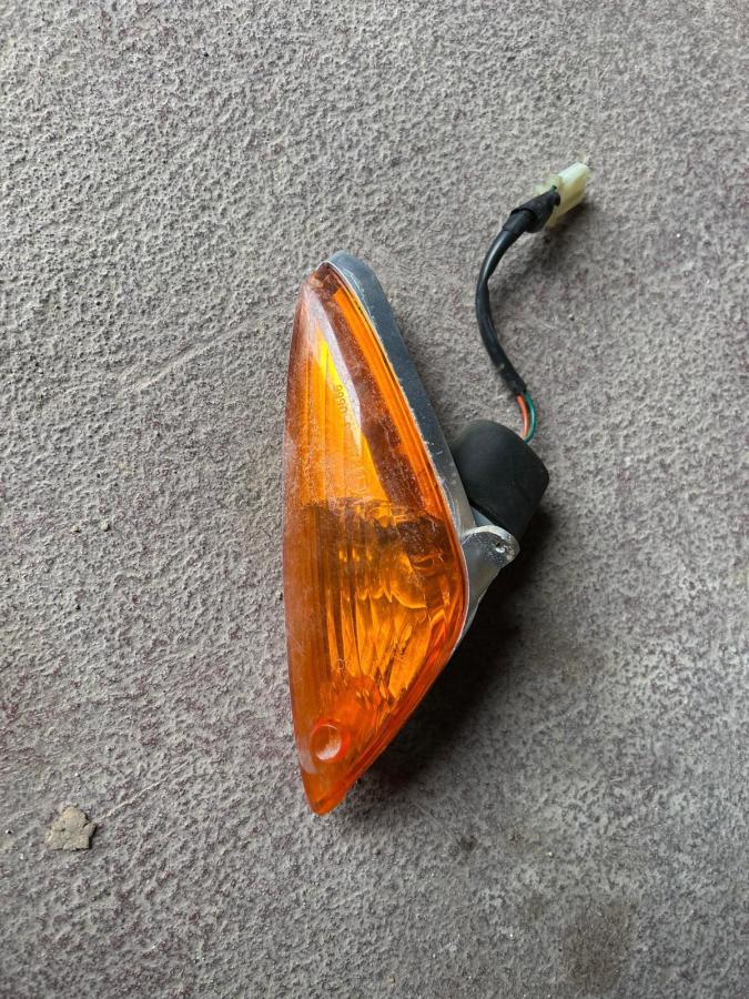 Intermitente delantero Sh 125 150 izquierdo MotoRecuperados