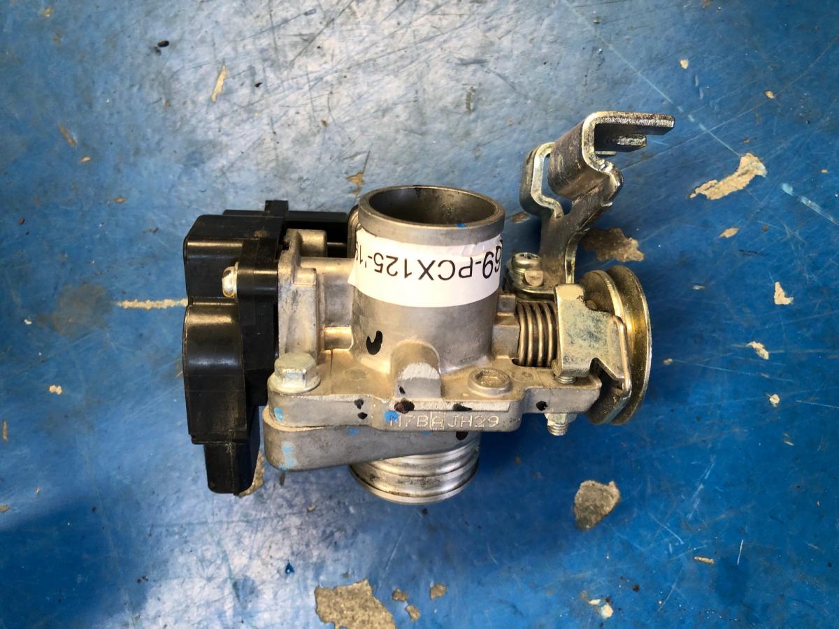 Cuerpo de admision Honda PCX 125 2018-2020