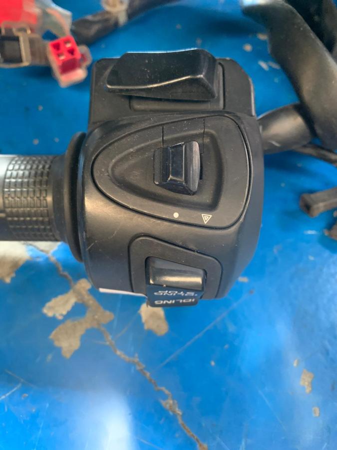 Piña derecha Honda PCX 125 2015-2017 (K35)