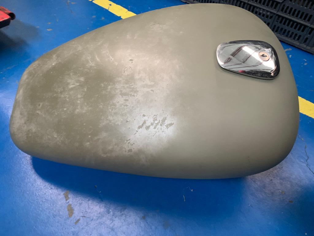 Deposito de combustible Intruder 800 tanque gasolina