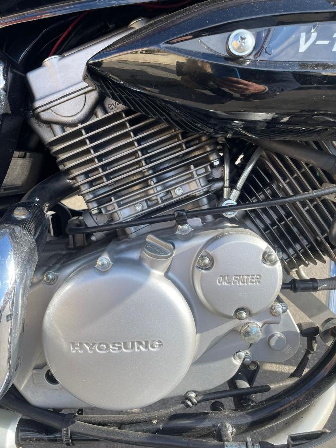 Motor Hyosung Aquila 125 GV