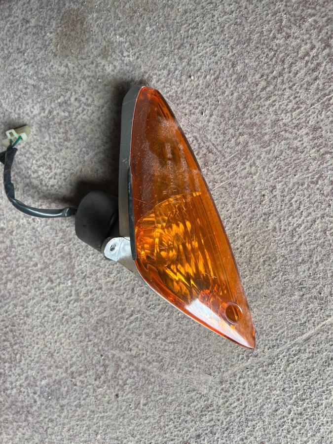 Intermitente delantero Sh 125 150 derecho