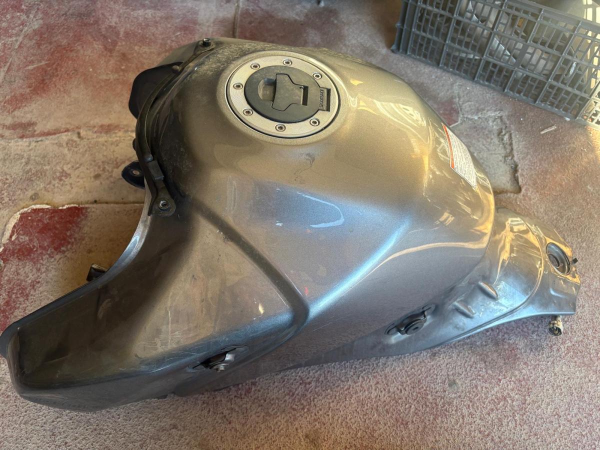 Deposito tanque VStrom 650 DL 2009 Suzuki