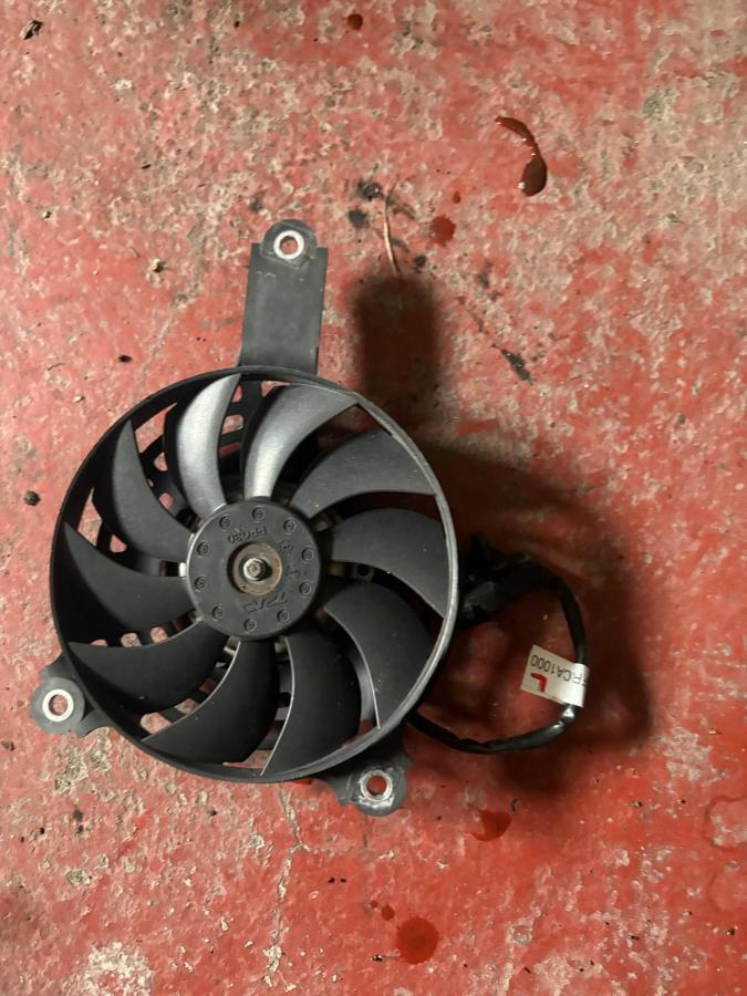 Electroventilador izquierdo Africa Twin 1000 CRF