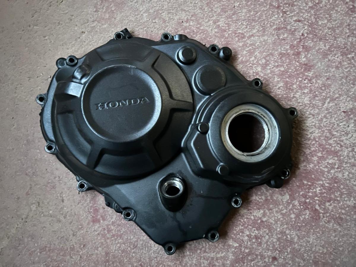 Tapa embrague CBR 650 R