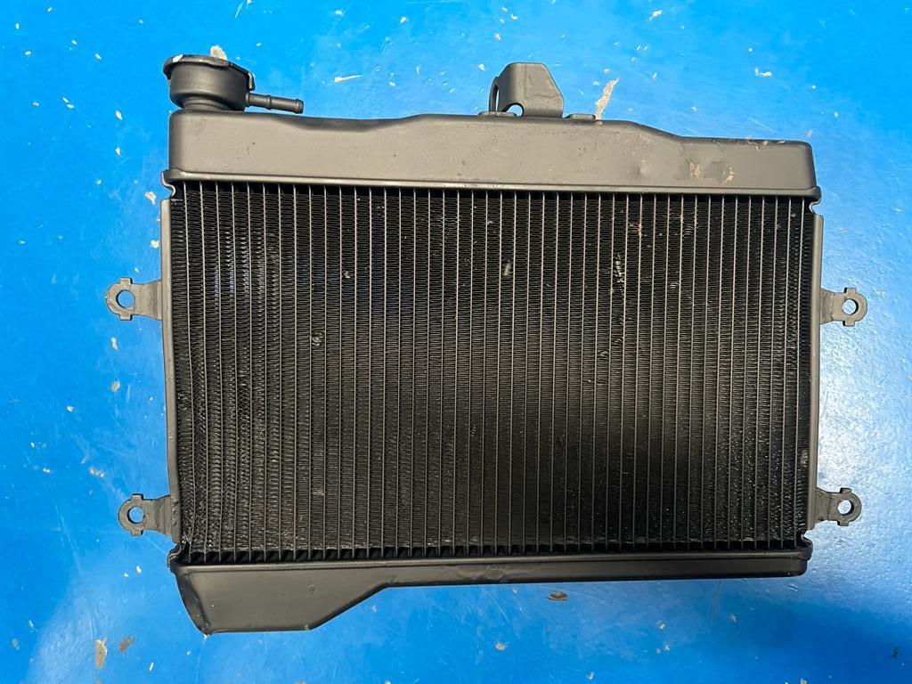 Radiador MT 07 Tracer 700 XSR