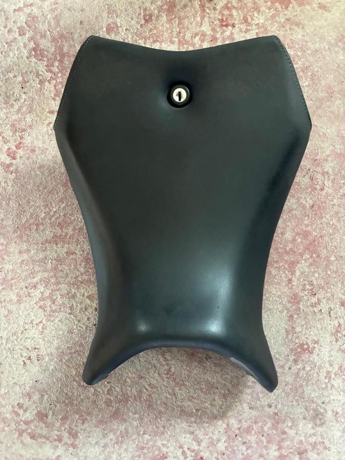 Asiento delantero de Yamaha YZF R125 2008-2018 (YZFR125)