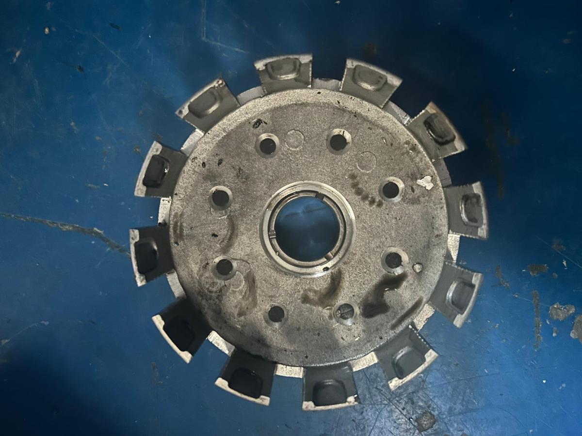 Campana embrague Gasgas EC 250 300