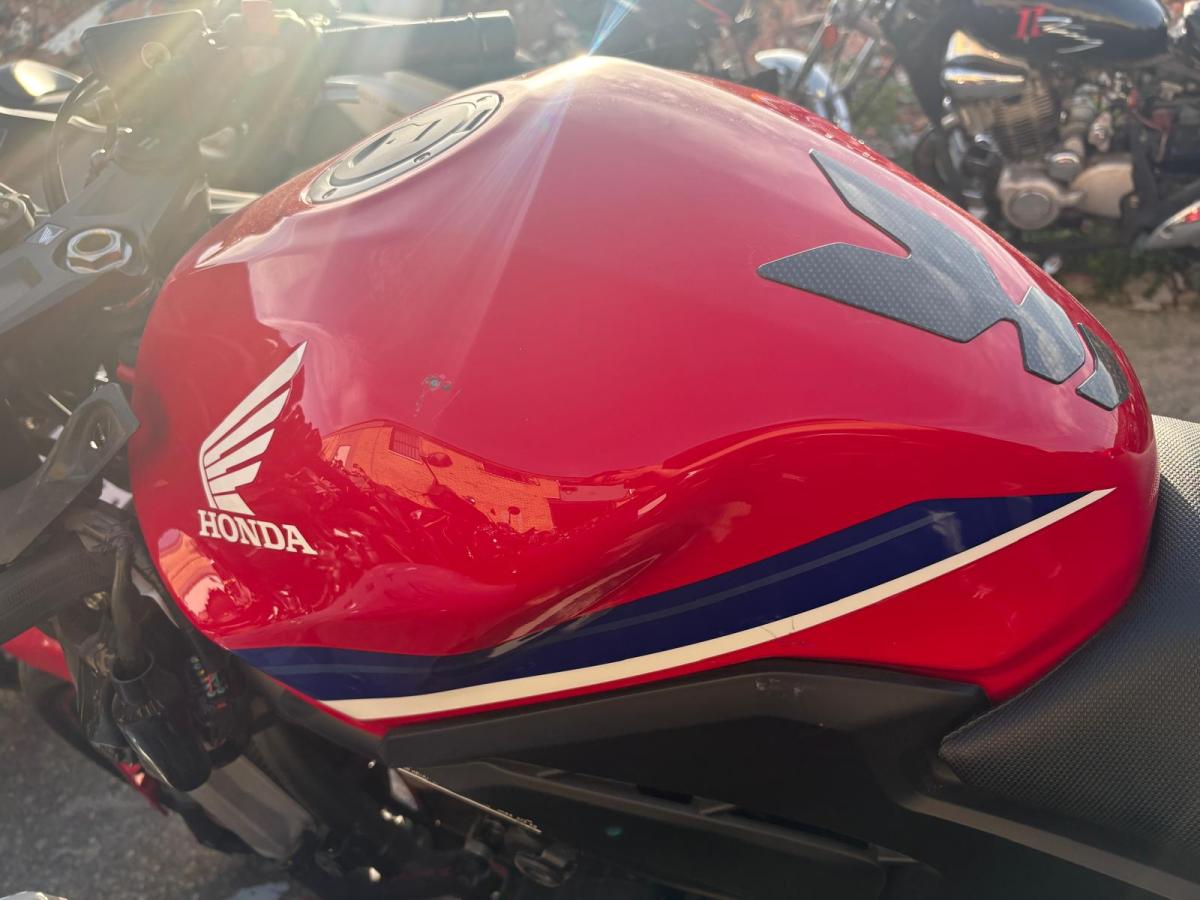 Deposito tanque CBR 500R 2025 gasolina combustible