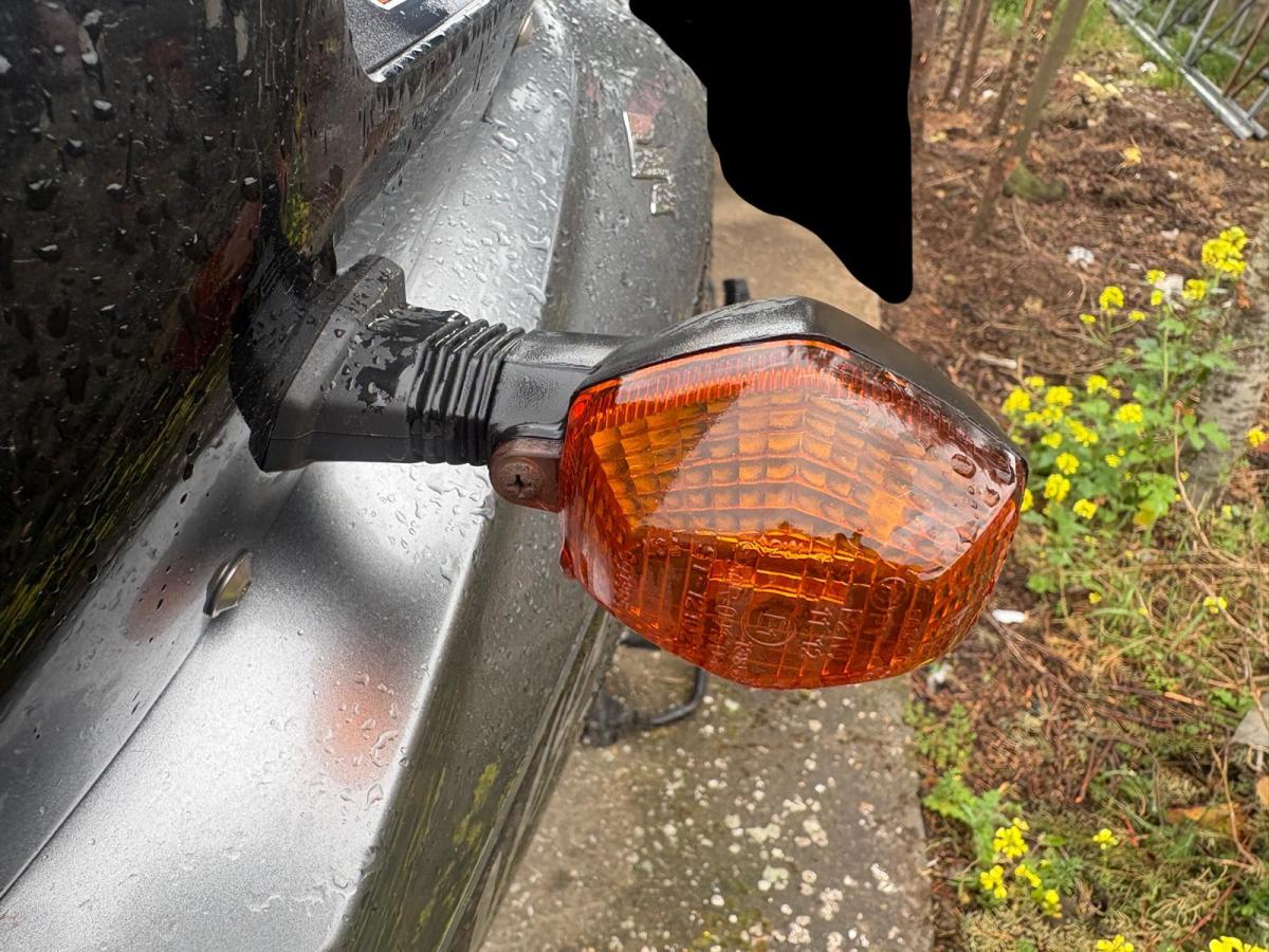 Intermitente delantero VStrom 650 2009 izquierdo