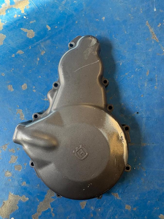 Tapa estator Husqvarna SM 610