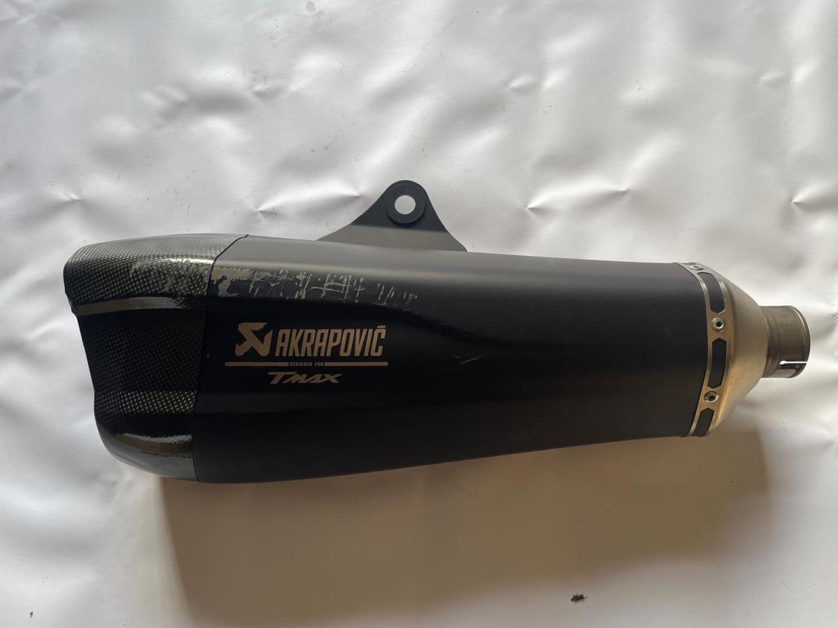 Silencioso Akrapovic TMax 530 2017-2019 DESPERFECTO