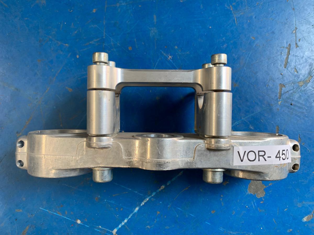 Tija superior 53 mm Vor 450 Enduro