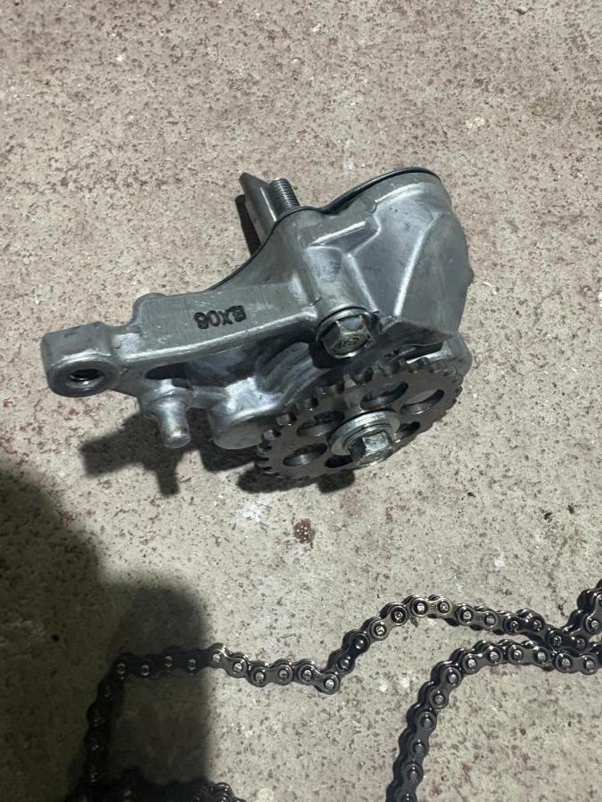 Bomba aceite CBR 650 R Honda