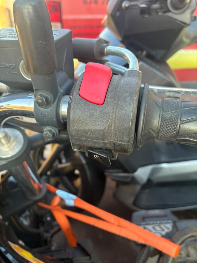 Piña derecha (conmutador) de Suzuki Bandit 650 2009-2012 (GSF650)