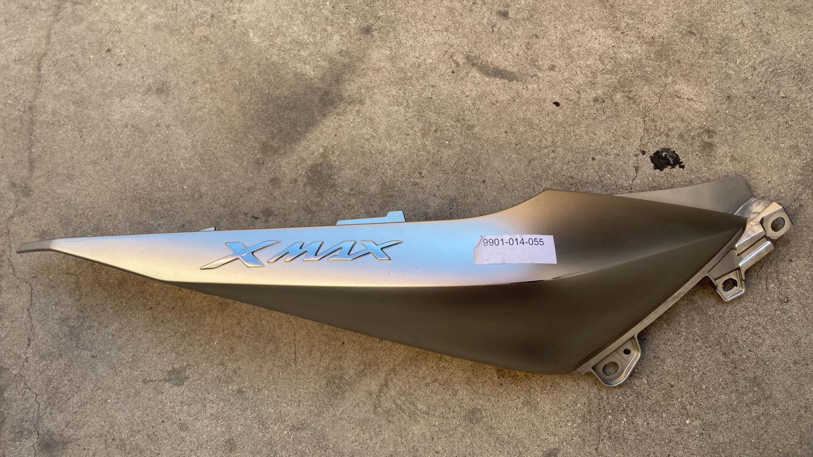 Cacha colin derecha XMax 125 300 400 2017-2022