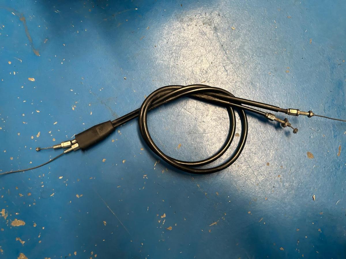 Cables acelerador Transalp 600