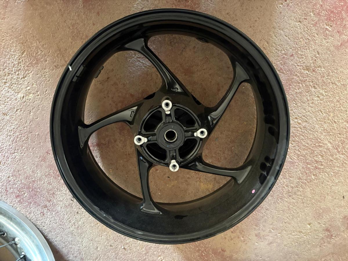 Llanta trasera Street Triple 660 S Triumph