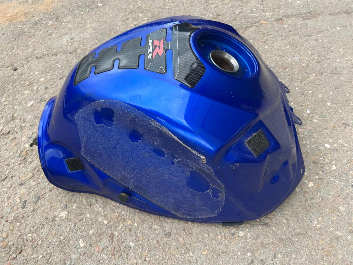 Deposito tanque GSXR 600 750 K6 K7 gasolina combustible