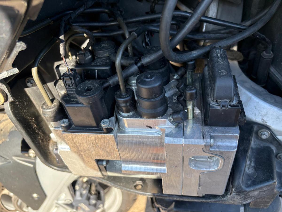 Modulo ABS K 1200 GT BMW modulador presion