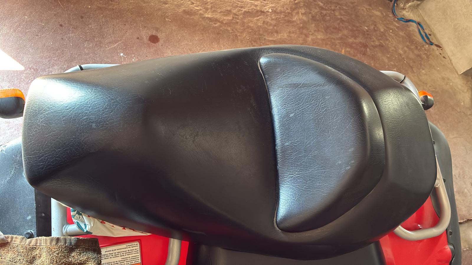 Asiento Suzuki Burgman 125-150 2002-2006