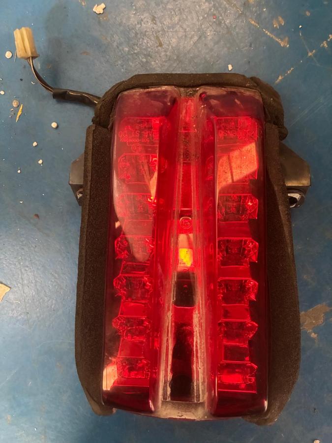 Piloto trasero Suzuki SV 650 2003-2006 (SV650 SV650N SV650S)