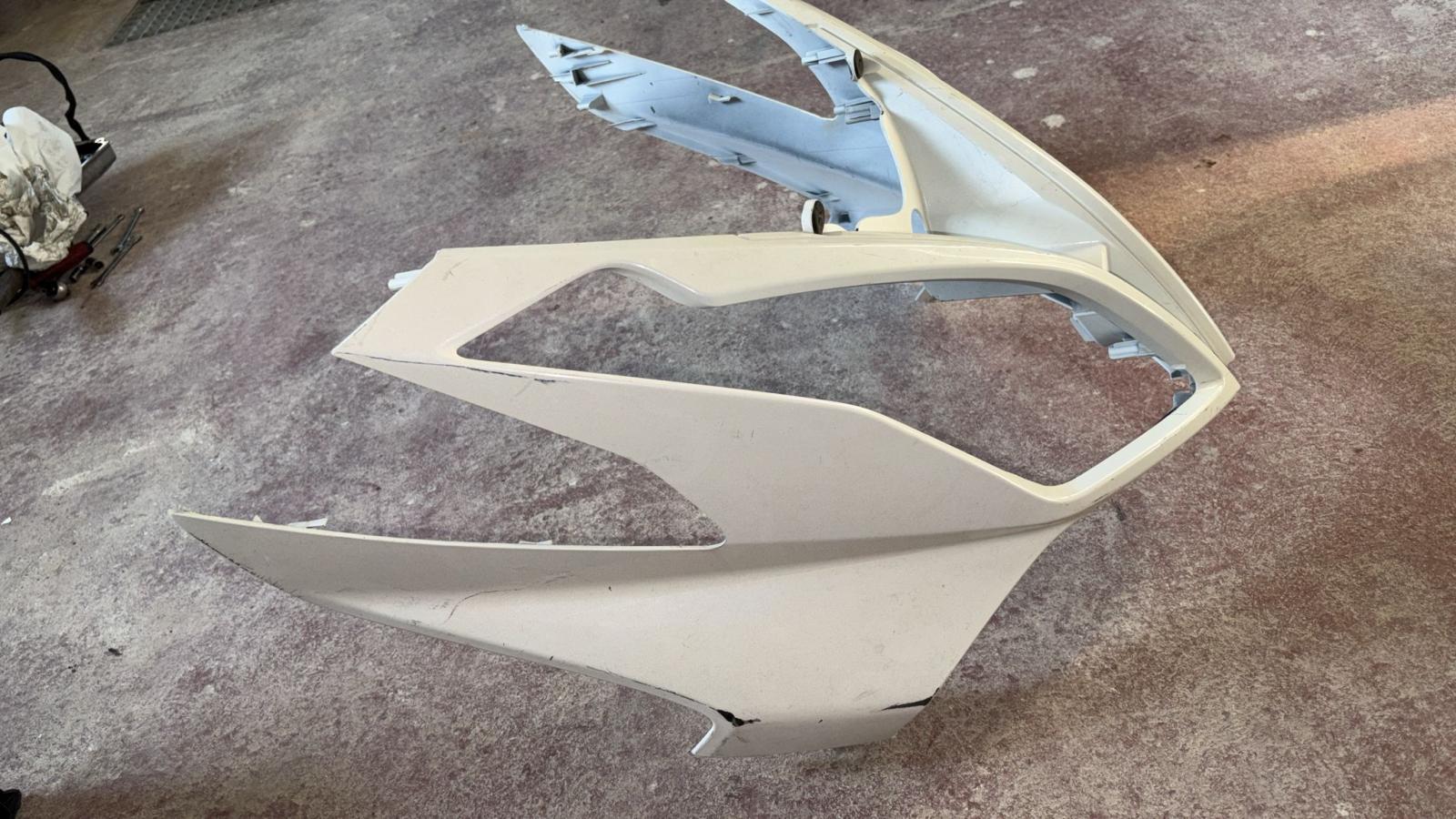 Frontal + cupula + V Super Dink 125