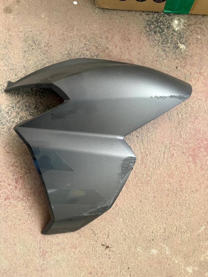 Frontal derecho SR 125 GT Aprilia ROZADO