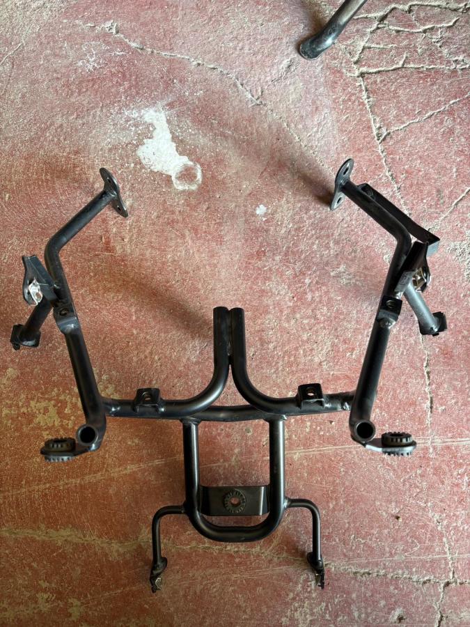Araña TRK 502 frontal delantero