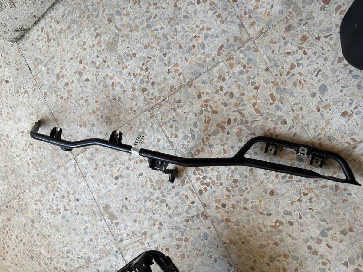 Soporte estribo C 650 GT 2018 izquierdo