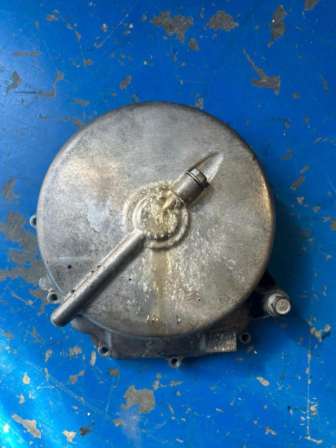 Tapa embrague Burgman 650