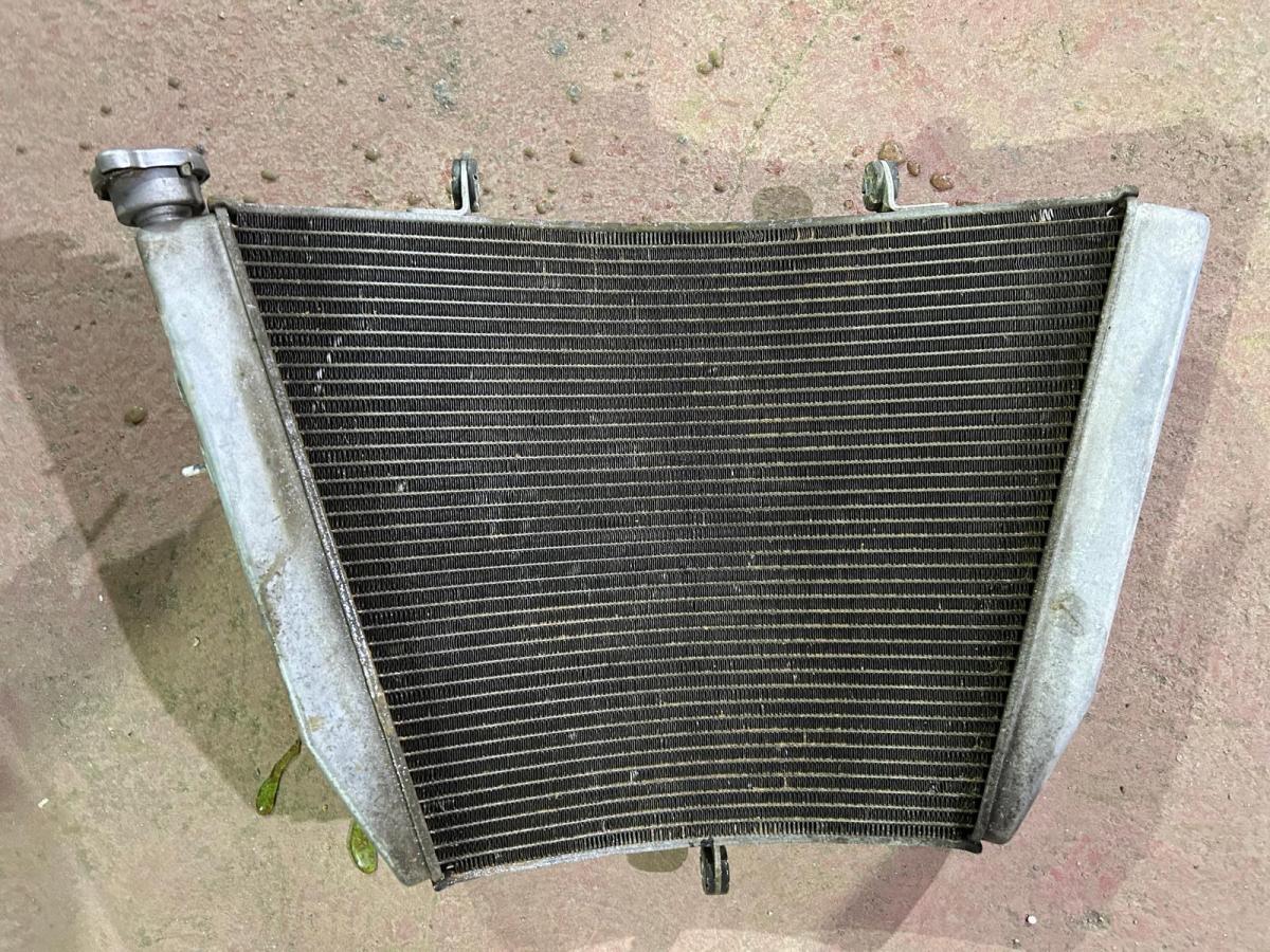 Radiador GSXR 600 2006 2007 K6 K7