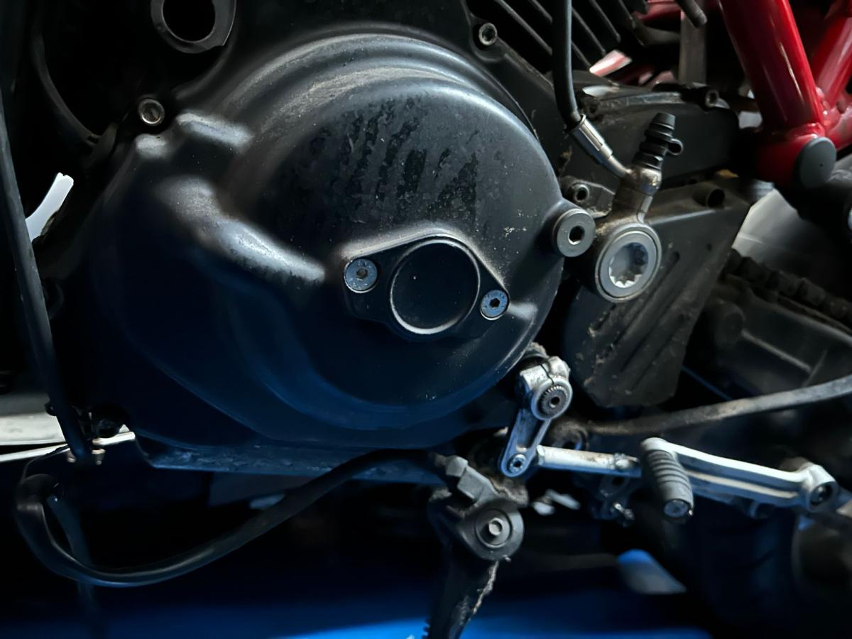 Tapa estator Monster 695 alternador