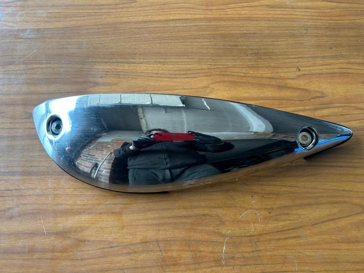 Lateral izquierdo Venox 125 cromado MotoRecuperados