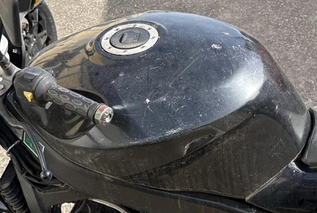 Deposito tanque Comet GT 250 Hyosung gasolina combustible