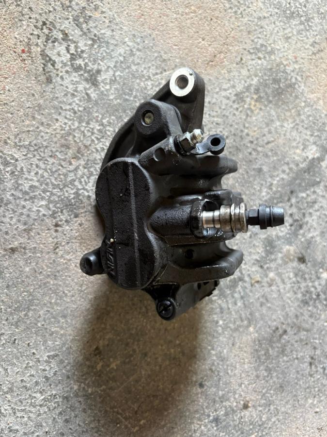 Pinza freno izquierda C 650 GT C650 GT Nissin