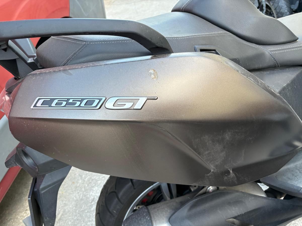Colin izquierdo C 650 GT 2018 C650GT