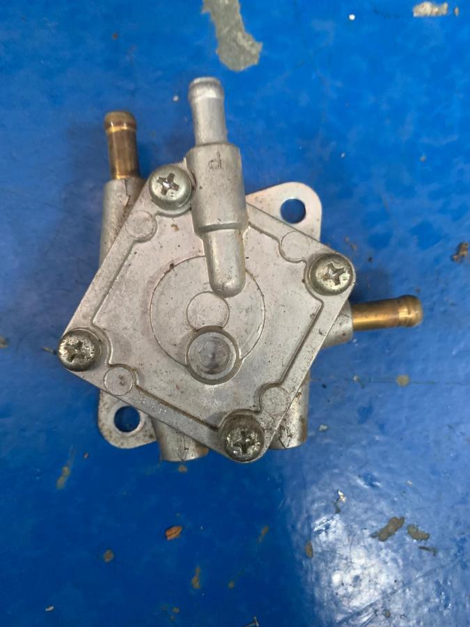 Bomba gasolina Hyosung Aquila 125 GV