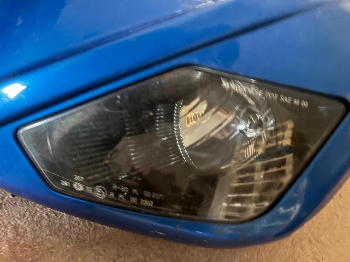 Faro delantero Derbi GP1 125
