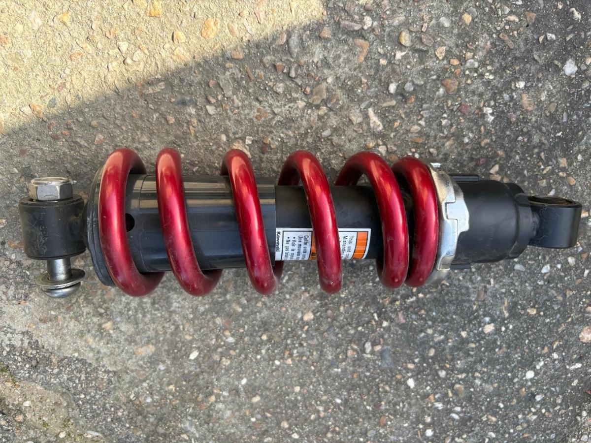 Amortiguador ER6 N F 2006-2008 trasero Kawasaki