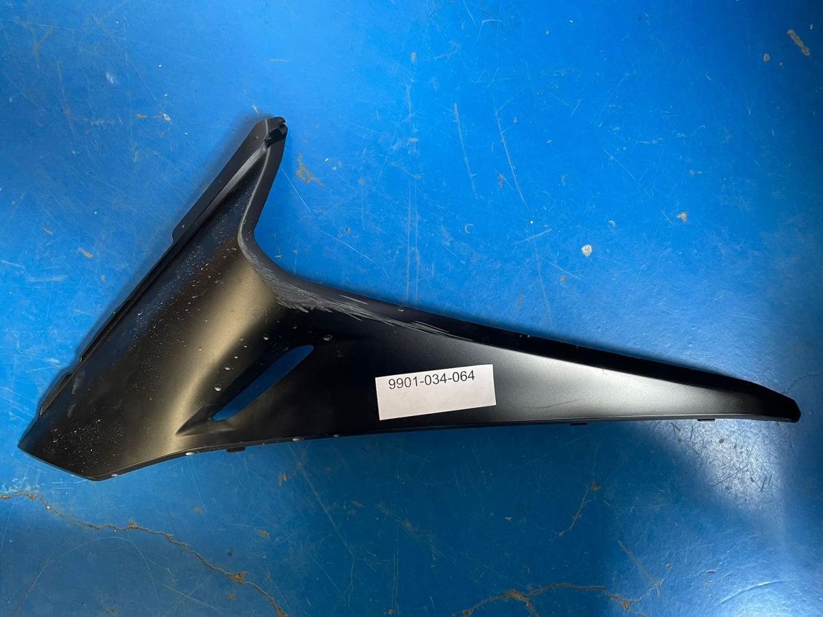 Quilla izquierda ROZADA XMax 125 300 2023-2024