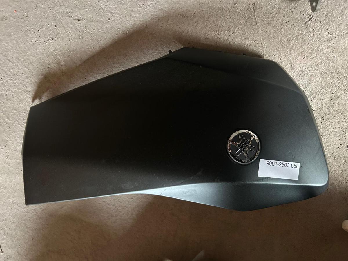 Frontal izquierdo XMax 125 300 2023-2025