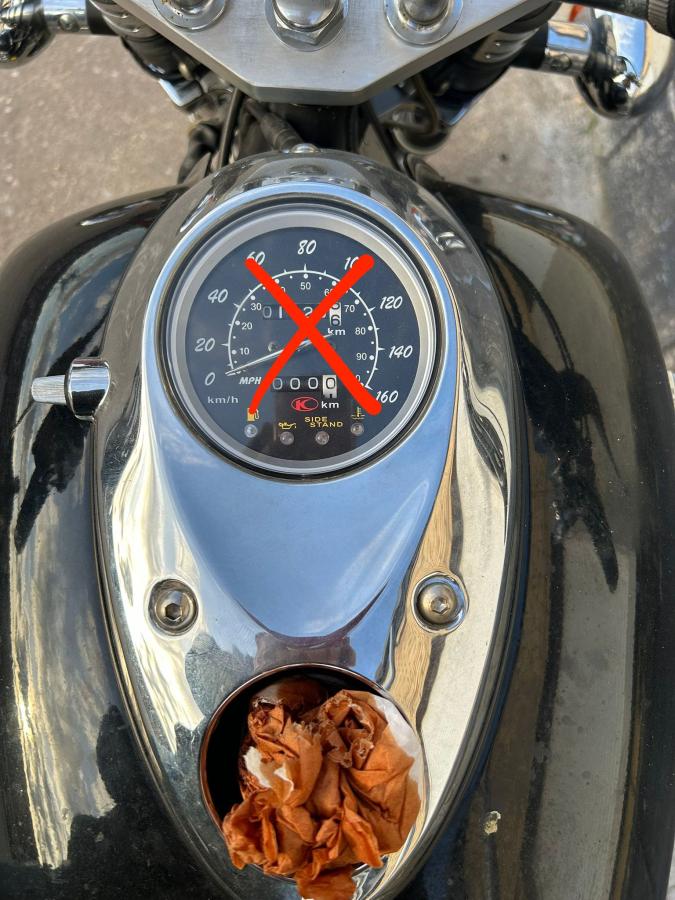 Embellecedor velocimetro Venox 250 tacometro