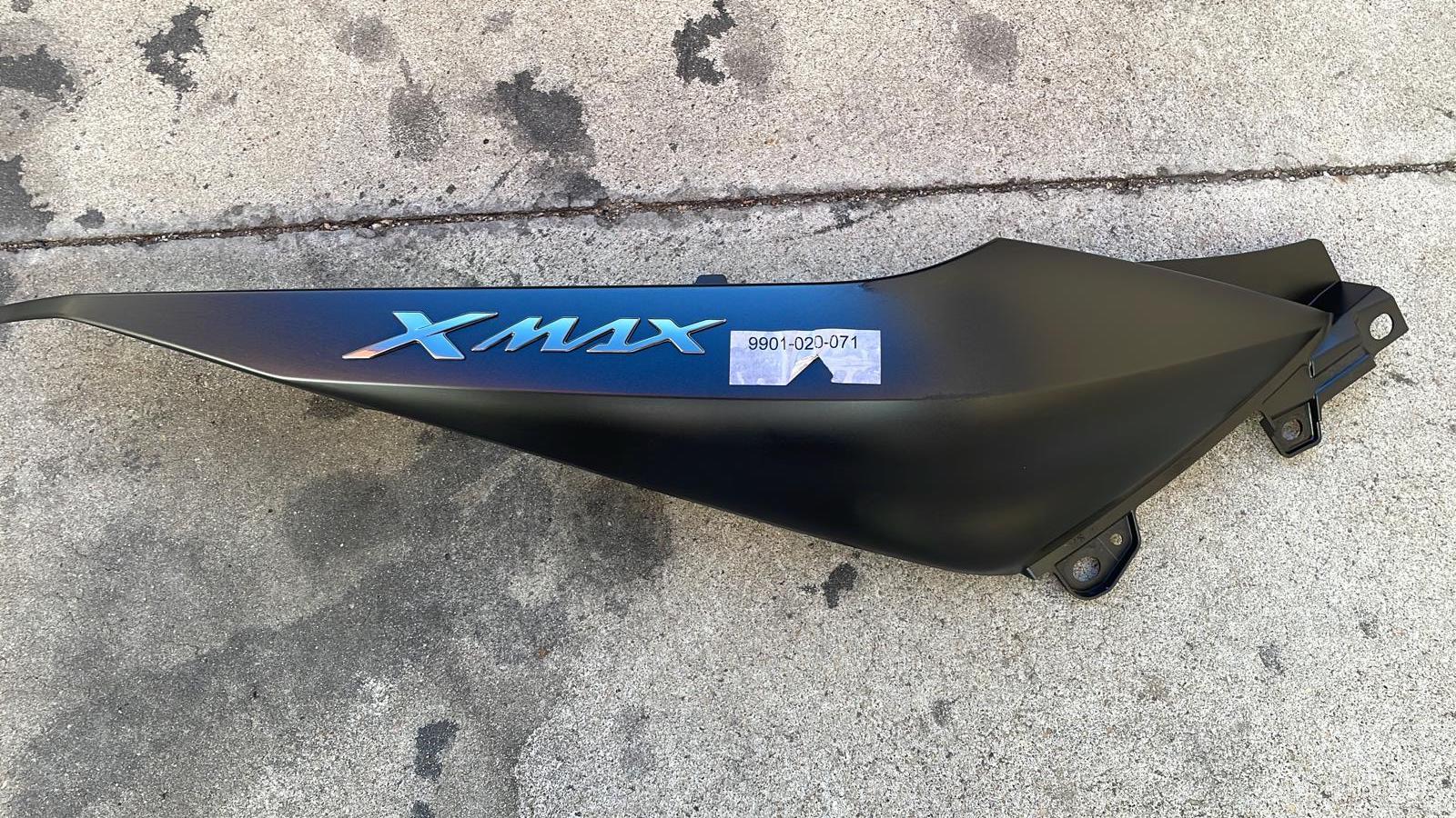 Colin derecho XMax 125 300 400 2018-2022