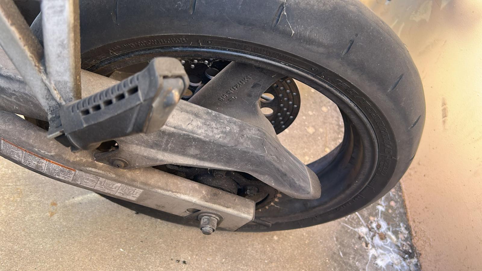 Llanta trasera GS 500 SIN DISCO Suzuki