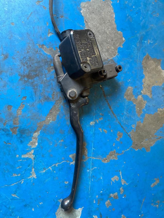 Bomba freno trasera Yamaha Majesty 125 YP